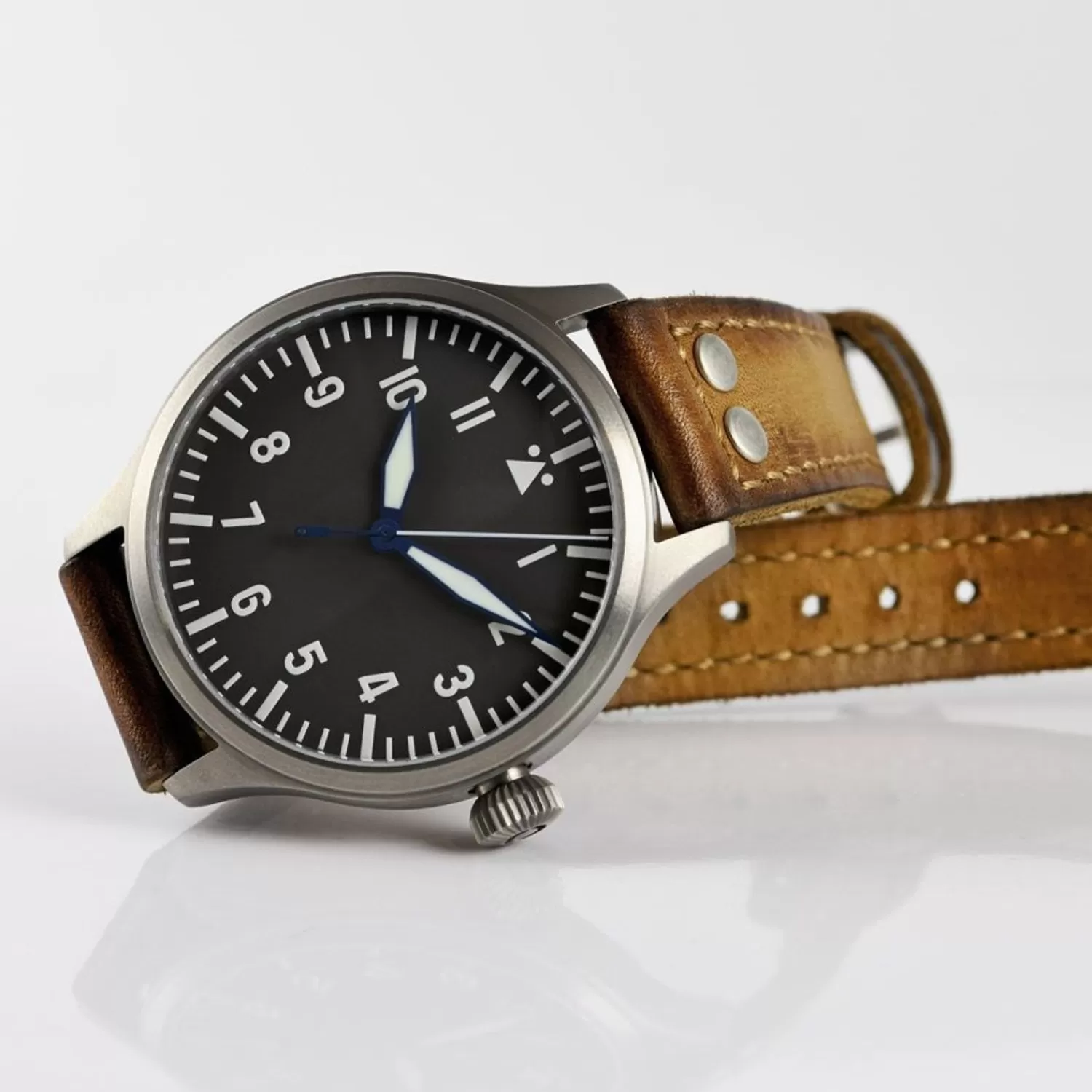 Nav B-Uhr 44 Titan A Muster Zentralsekunde*Steinhart Watches Shop