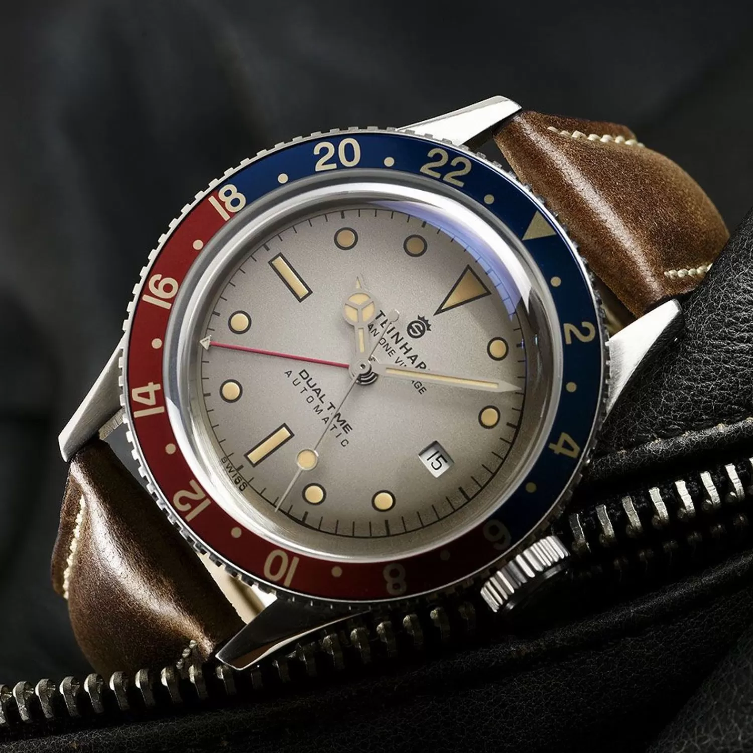 Ocean One Vintage Dual Time Premium Dykkerur*Steinhart Watches Shop